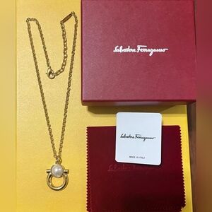 Salvatore Ferragamo Necklace, Full Inclusion